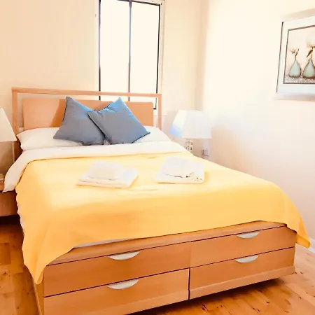 Double Room In The Heart Of Kingston Upon Thames In London Exterior photo